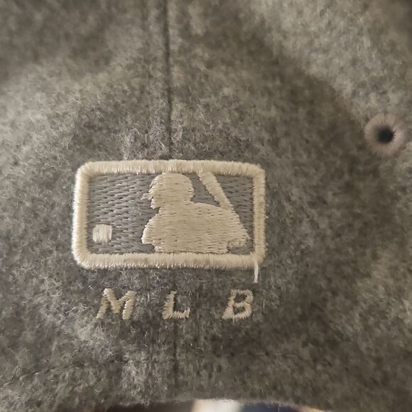 MLB KoreaHEART WOOL STRUCTURE CAP BOS (MELANGE GREY) - Picture 4 of 4